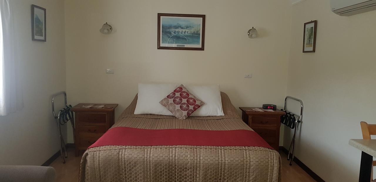 Richmond Barracks Hotel Екстериор снимка
